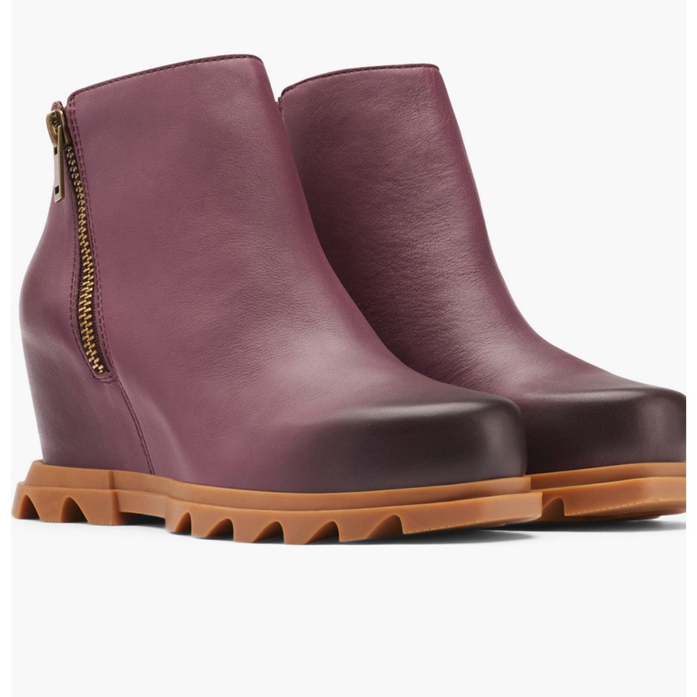 NIB SOREL Joan of Arctic III Waterproof Wedge